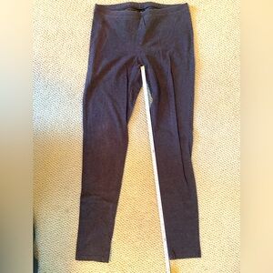 Gray cotton stretch pants by Hue